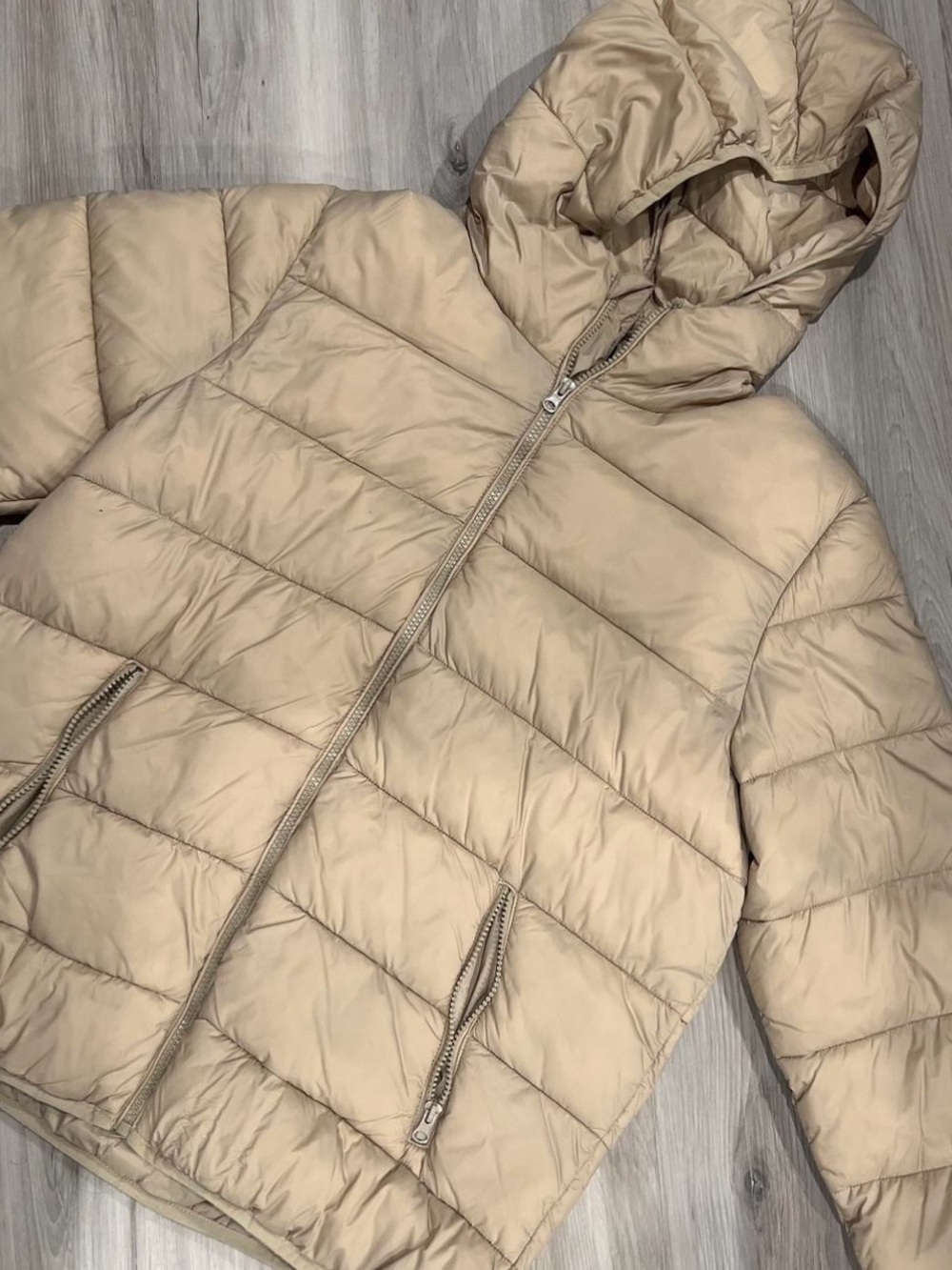 Forever 21 Beige Hooded Quilted Puffer Jacket